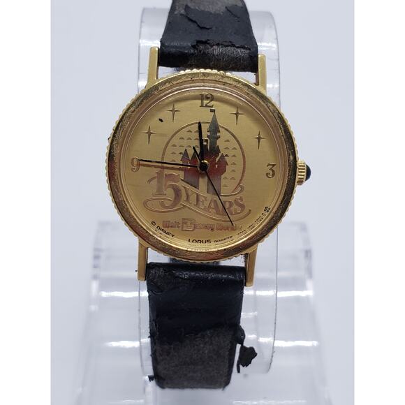 Disney 15 years anniversary watch. Y481-1220 A1